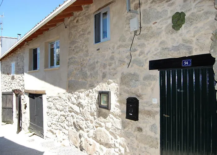 Casa De Flores Ribeira Sacra Casa di campagna